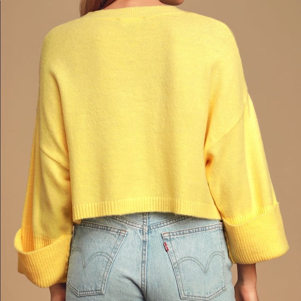 Lulu’s Yellow Knit Sweater - Picture 4 of 5